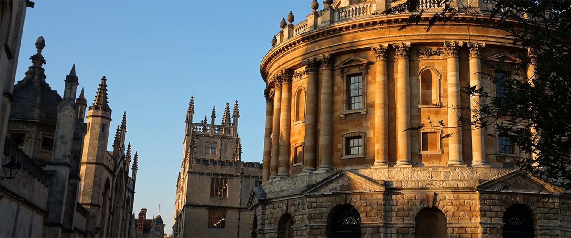 The Ultimate Guide to Oxbridge Admissions: Everything You Need to Know