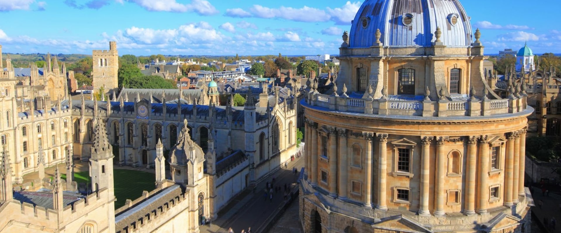 How to Write a Standout Personal Statement for Oxbridge Admissions
